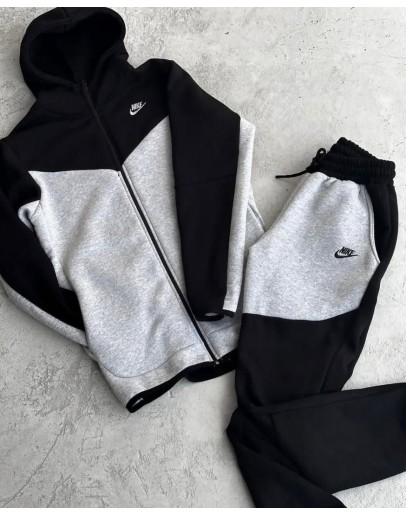 Nike Tech Fleece Tracksuit (Black and White)